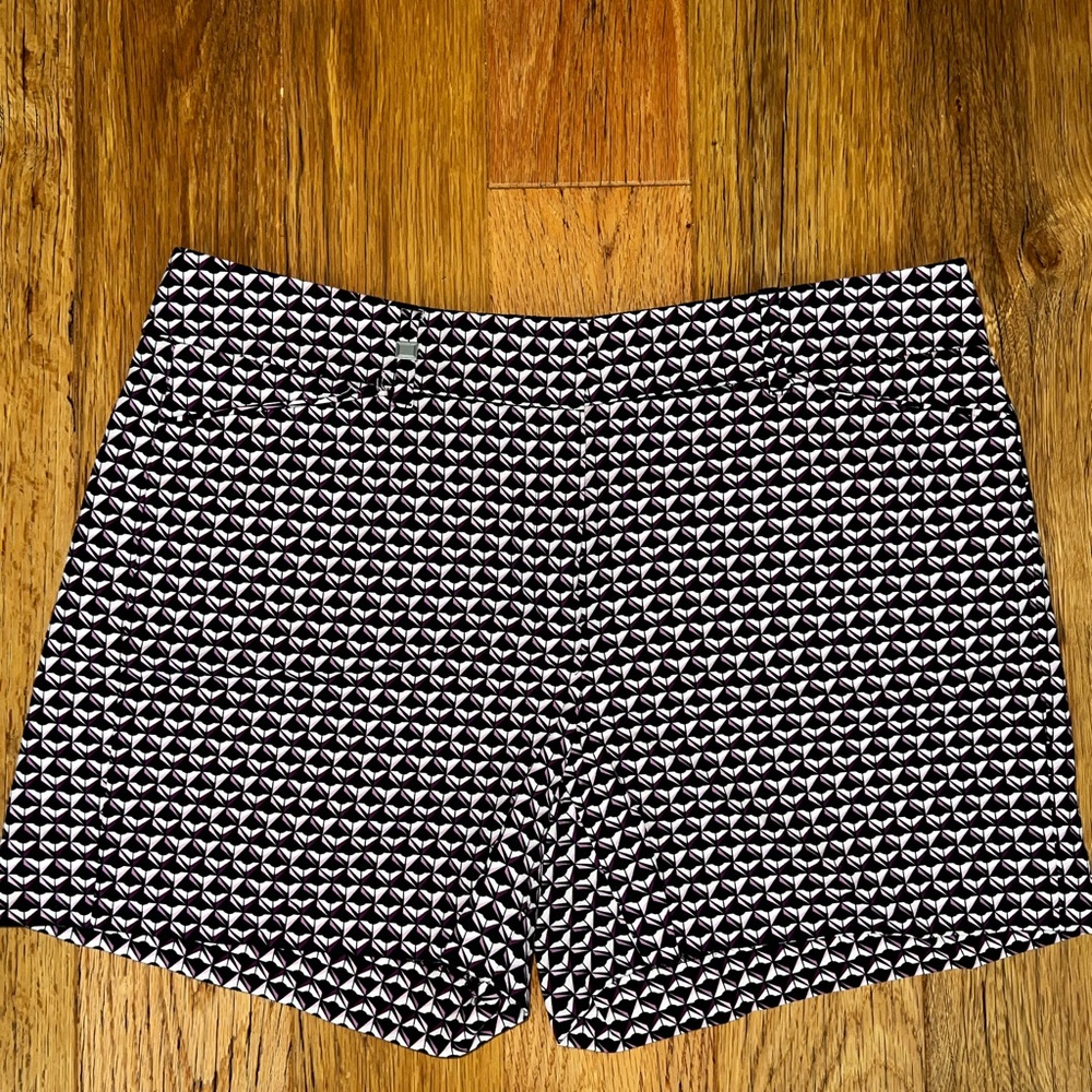 Stylish Black and White Patterned Women's Shorts